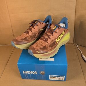 Hoka Men's Challenger 8 Sz 9.5 Maple And Yellow